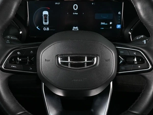 Внедорожник Geely Monjaro 2024 года, 3589000 рублей, Ростов-на-Дону