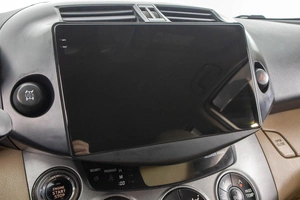 Внедорожник Toyota RAV4 2010 года, 1389000 рублей, Барнаул