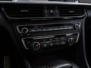 Седан Kia Optima 2019 года, 2350000 рублей, Краснодар