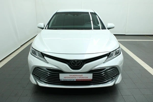 Седан Toyota Camry 2019 года, 3130000 рублей, Красноярск