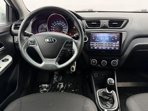 Седан Kia Rio 2017 года, 1130000 рублей, Орёл