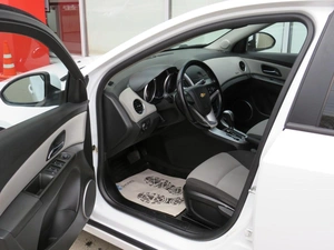 Универсал Chevrolet Cruze 2014 года, 800000 рублей, Брянск