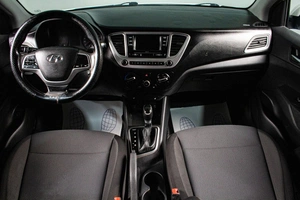 Седан Hyundai Solaris 2020 года, 1199000 рублей, Сургут