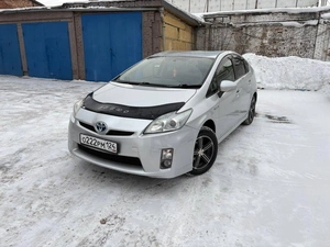 Лифтбек Toyota Prius 2009 года, 870000 рублей, Красноярск