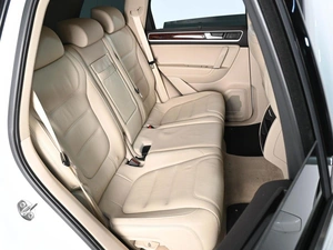 Внедорожник Volkswagen Touareg 2012 года, 2375000 рублей, Аксай