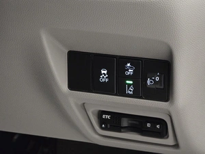 Минивэн Honda Stepwgn 2016 года, 1449000 рублей, Красноярск