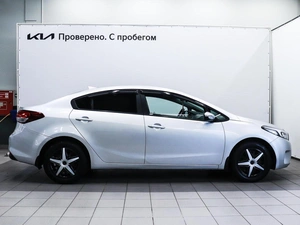 Седан Kia Cerato 2017 года, 1390000 рублей, Красноярск