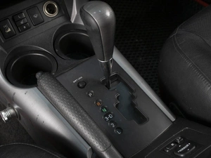 Внедорожник Toyota RAV4 2008 года, 1250000 рублей, Омск