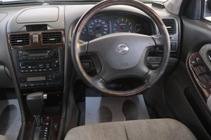 Седан Nissan Cefiro 2002 года, 449000 рублей, Омск