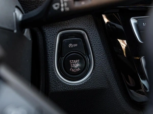 Седан BMW 3 серия 2018 года, 2350000 рублей, Краснодар