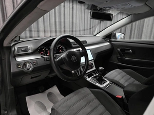 Седан Volkswagen Passat CC 2010 года, 879000 рублей, Красноярск