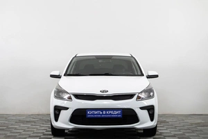 Седан Kia Rio 2019 года, 1719000 рублей, Сургут