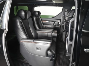 Минивэн Toyota Alphard 2019 года, 4398000 рублей, Ставрополь