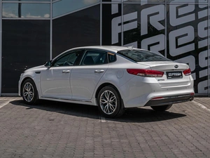 Седан Kia Optima 2017 года, 1595000 рублей, Краснодар