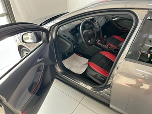 Седан Ford Focus 2012 года, 800000 рублей, Смоленск