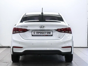 Седан Hyundai Solaris 2017 года, 1250000 рублей, Красноярск