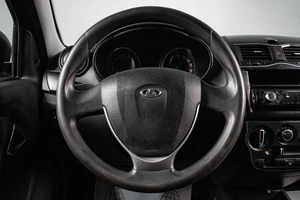Седан ВАЗ (LADA) Granta 2022 года, 599000 рублей, Сургут