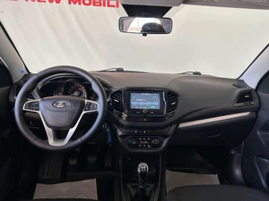 Седан ВАЗ (LADA) Vesta 2018 года, 1075000 рублей, Смоленск
