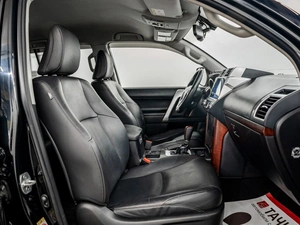 Внедорожник Toyota Land Cruiser Prado 2016 года, 3340000 рублей, Красноярск