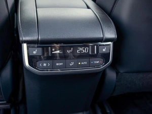 Внедорожник Toyota Highlander 2025 года, 5750000 рублей, Краснодар