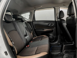 Хетчбэк Nissan Note 2017 года, 1275000 рублей, Красноярск