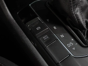 Внедорожник Volkswagen Tiguan 2019 года, 1899000 рублей, Воронеж