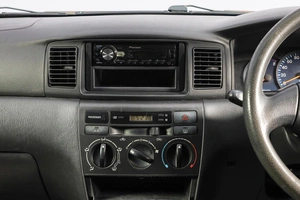 Хетчбэк Toyota Corolla Runx 2003 года, 659000 рублей, Новосибирск