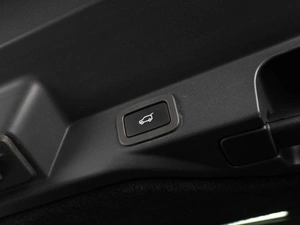 Внедорожник Land Rover Range Rover Sport 2021 года, 7779000 рублей, Тюмень