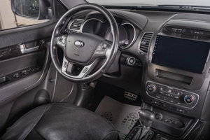 Внедорожник Kia Sorento 2013 года, 1679000 рублей, Томск