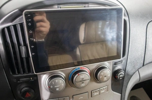 Минивэн Hyundai Grand Starex 2008 года, 1499000 рублей, Барнаул
