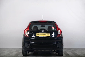 Хетчбэк Honda Fit 2013 года, 1169000 рублей, Томск