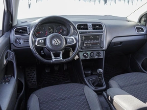 Седан Volkswagen Polo 2019 года, 1599000 рублей, Волгоград