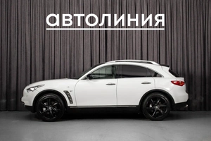 Внедорожник Infiniti QX70 2013 года, 1970000 рублей, Красноярск