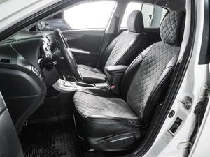 Седан Toyota Corolla 2013 года, 1129000 рублей, Воронеж