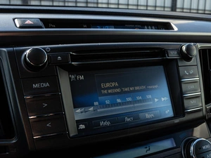 Внедорожник Toyota RAV4 2014 года, 2090000 рублей, Волгоград