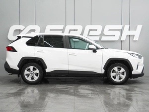 Внедорожник Toyota RAV4 2020 года, 2749000 рублей, Воронеж