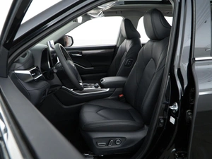 Внедорожник Toyota Highlander 2026 года, 5678434 рублей, Москва