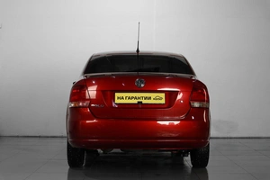 Седан Volkswagen Polo 2011 года, 899000 рублей, Челябинск