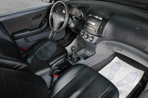 Седан Hyundai Elantra 2009 года, 549000 рублей, Тюмень