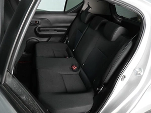 Хетчбэк Toyota Aqua 2017 года, 1049000 рублей, Ростов-на-Дону