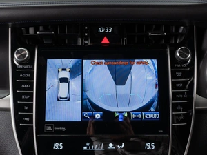 Внедорожник Toyota Harrier 2019 года, 3079000 рублей, Тюмень