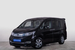 Минивэн Honda Stepwgn Spada 2017 года, 2009000 рублей, Томск