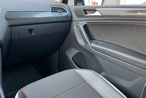 Внедорожник Volkswagen Tiguan 2021 года, 3325000 рублей, Солонцы
