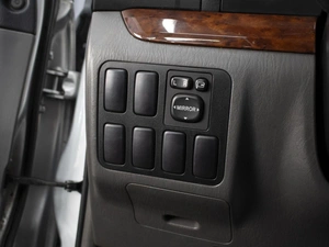 Внедорожник Toyota Land Cruiser Prado 2007 года, 2035000 рублей, Омск
