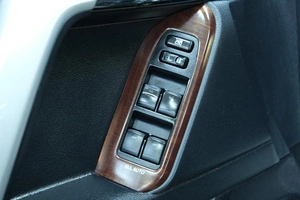 Внедорожник Toyota Land Cruiser Prado 2015 года, 3149000 рублей, Омск
