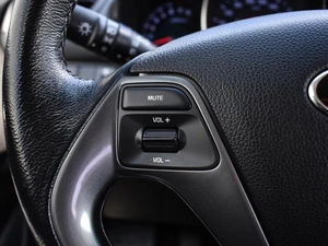 Седан Kia Rio 2015 года, 999000 рублей, Краснодар