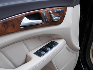 Седан Mercedes-benz CLS-класс 2017 года, 3549777 рублей, Москва