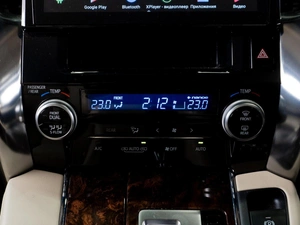 Минивэн Toyota Alphard 2018 года, 4200000 рублей, Тюмень