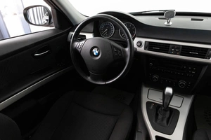 Седан BMW 3 серия 2011 года, 1129000 рублей, Красноярск