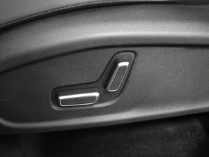 Внедорожник Geely Atlas 2023 года, 2835000 рублей, Казань